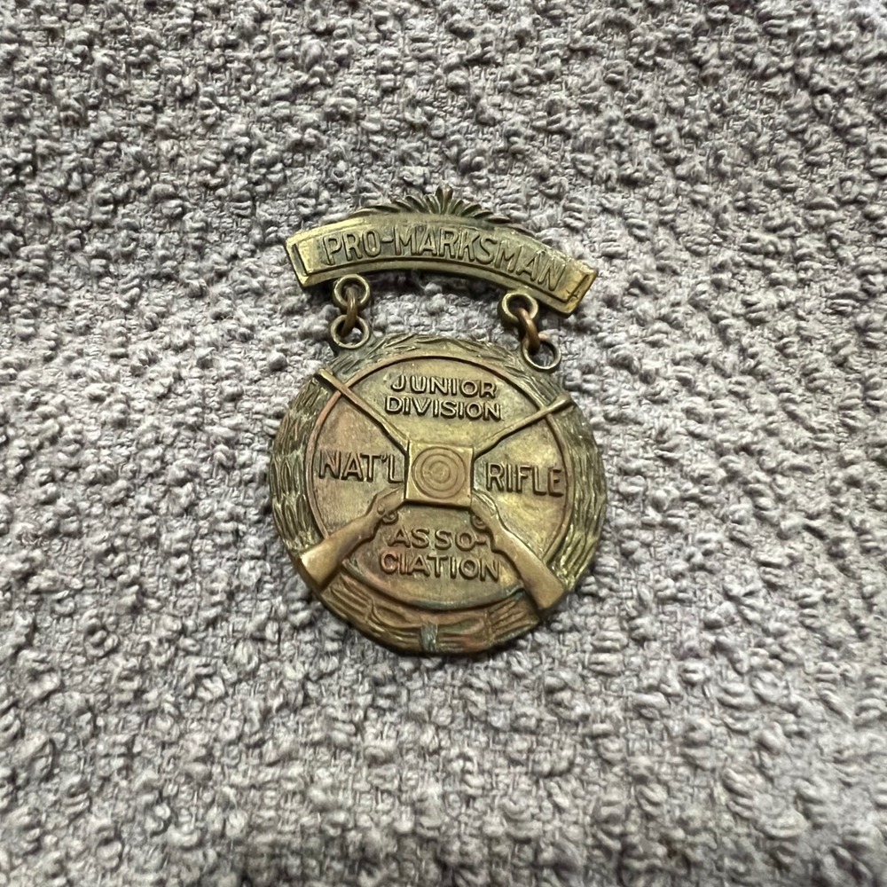 Vintage‎ NRA Junior Division Pro-Marksman Medal Pin National Rifle Association